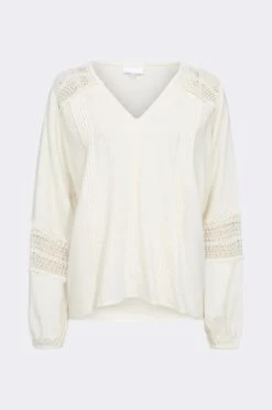 Levete Room Fabienna 1 Blouse - Off White 12 Levete Room Fabienna 1 Blouse - Off White -Lulu&M 100928 l101 p 01 jpg