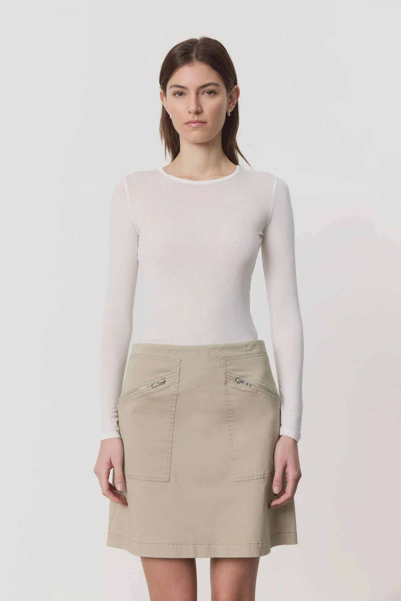 Levete Room Duffy 1 T-Shirt - Off White 3 Levete Room Duffy 1 T-Shirt - Off White