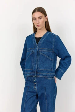 Alternative view of Levete Room Kosa 7 Denim Jacket - Dark Blue