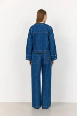 Levete Room Kosa 7 Denim Jacket - Dark Blue 11 Levete Room Kosa 7 Denim Jacket - Dark Blue -Lulu&M 101102 L625 101103 L625 126864AA jpg