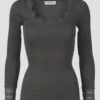 Rosemunde Benita O-neck Lace T-Shirt - Dark Grey Melange 2 Rosemunde Benita O-neck Lace T-Shirt - Dark Grey Melange -Lulu&M 11383002 5316 009 84a43166 7fc7 4ac8 a35a f4c78f05b6d4 jpg