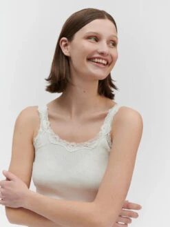 Rosemunde Babette SL Deep Back Lace Top - Ivory -Lulu&M 12755194 5357 037 PR CAMPAIGN CE24 jpg