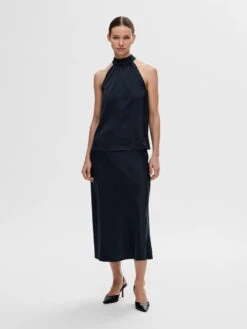 Selected Femme Lena-Rachelle Halter Neck Top - Dark Sapphire 11 Selected Femme Lena-Rachelle Halter Neck Top - Dark Sapphire -Lulu&M 16092224 DarkSapphire 005