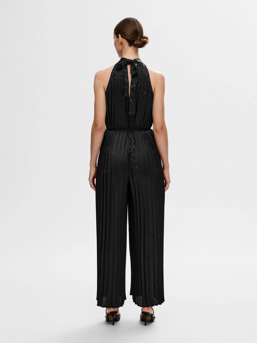 Selected Femme Zenia Plisse Pleated Jumpsuit - Black 6 Selected Femme Zenia Plisse Pleated Jumpsuit - Black - Image 4