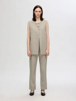 Selected Femme Vivie Straight Leg Trouser - Sandshell/Herringbone 10 Selected Femme Vivie Straight Leg Trouser - Sandshell/Herringbone -Lulu&M 16094992 Sandshell 1128154 005