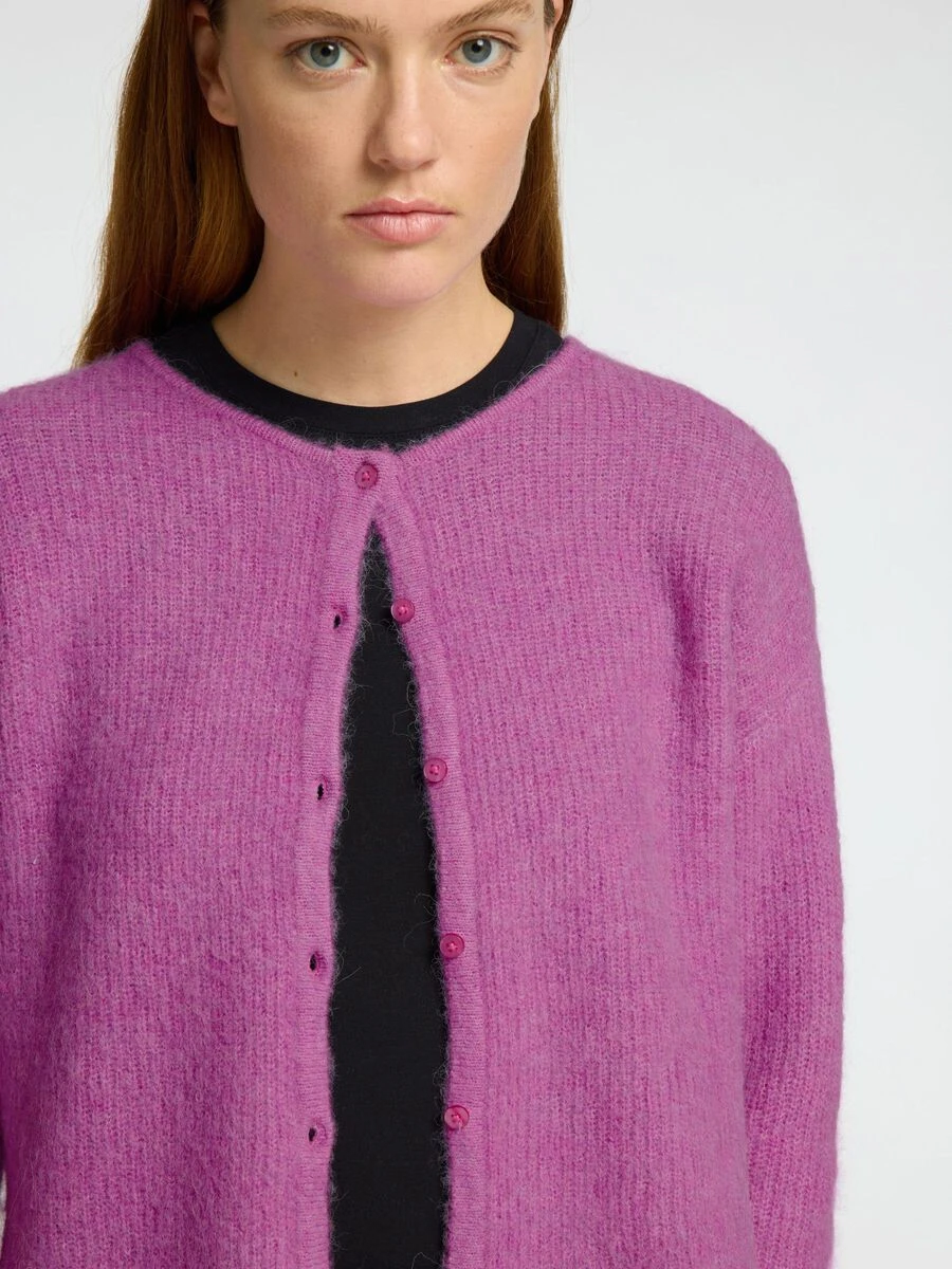 Selected Femme Sia Loose Fit Knitted Cardigan - First Bloom 8 Selected Femme Sia Loose Fit Knitted Cardigan - First Bloom - Image 6