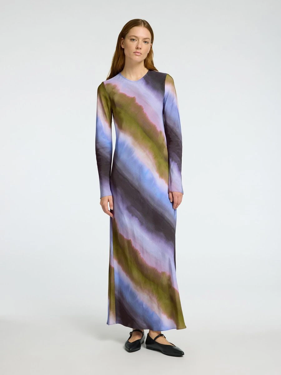 Selected Femme Gafrid Printed Maxi Dress - Cornflower Blue 8 Selected Femme Gafrid Printed Maxi Dress - Cornflower Blue - Image 6
