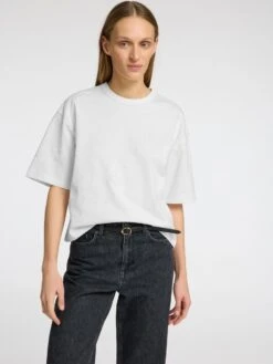 Selected Femme Penny Embroidered T-shirt - Snow White/Birch 9 Selected Femme Penny Embroidered T-shirt - Snow White/Birch -Lulu&M 16097078 SnowWhite 1167269 008