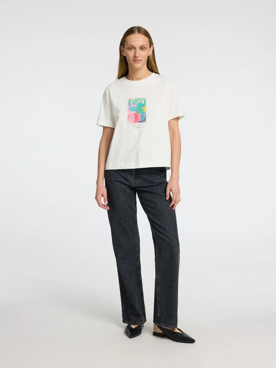 Selected Femme Essential Boxy Printed T-Shirt - Snow White 6 Selected Femme Essential Boxy Printed T-Shirt - Snow White - Image 4
