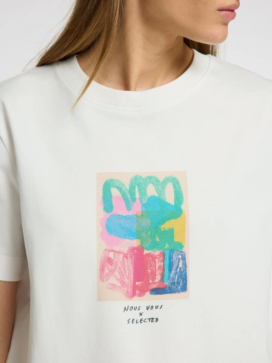 Selected Femme Essential Boxy Printed T-Shirt - Snow White 7 Selected Femme Essential Boxy Printed T-Shirt - Snow White - Image 5