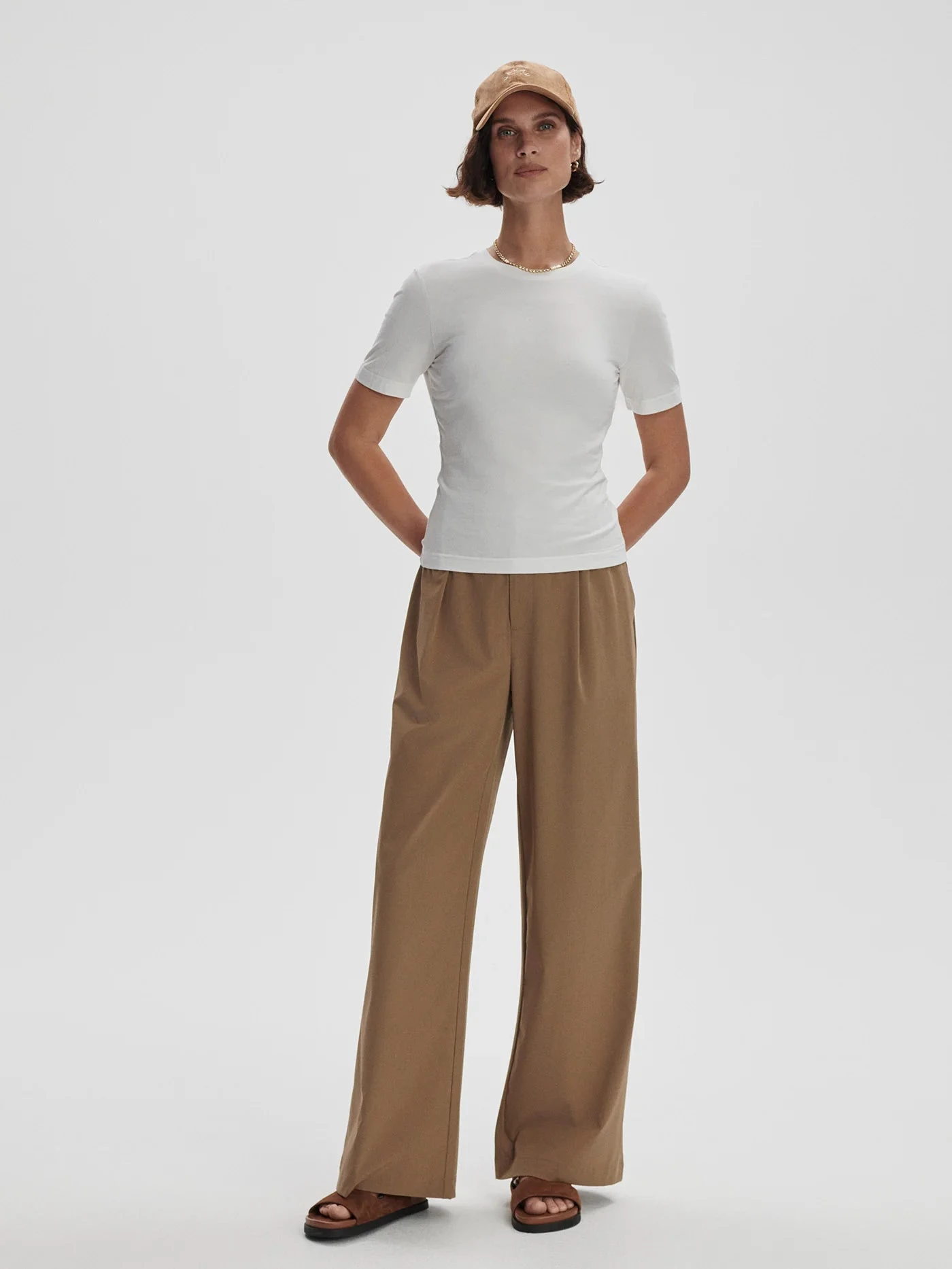 Varley Regina Fitted Tee - White 4 Varley Regina Fitted Tee - White - Image 2