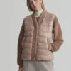 Varley Colwyn Combo Boxy Gilet - Chanterelle 1 Varley Colwyn Combo Boxy Gilet - Chanterelle -Lulu&M 22043701f278b617799c0fb007c346c6827a9f26 VAR02125 COLWYN COMBO BOXY GILET CHANTERELLE 083 jpg