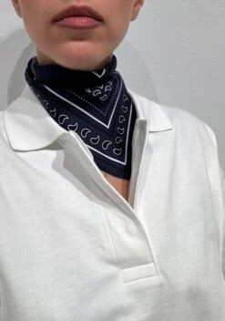 Lescarf Paisley Scarf - Navy 7 Lescarf Paisley Scarf - Navy -Lulu&M 28C71E88 0DA0 4683 AB05 3BA66DEAA4CE 3000x eb1da2fd 741b 4006 88b2 e26337c02365