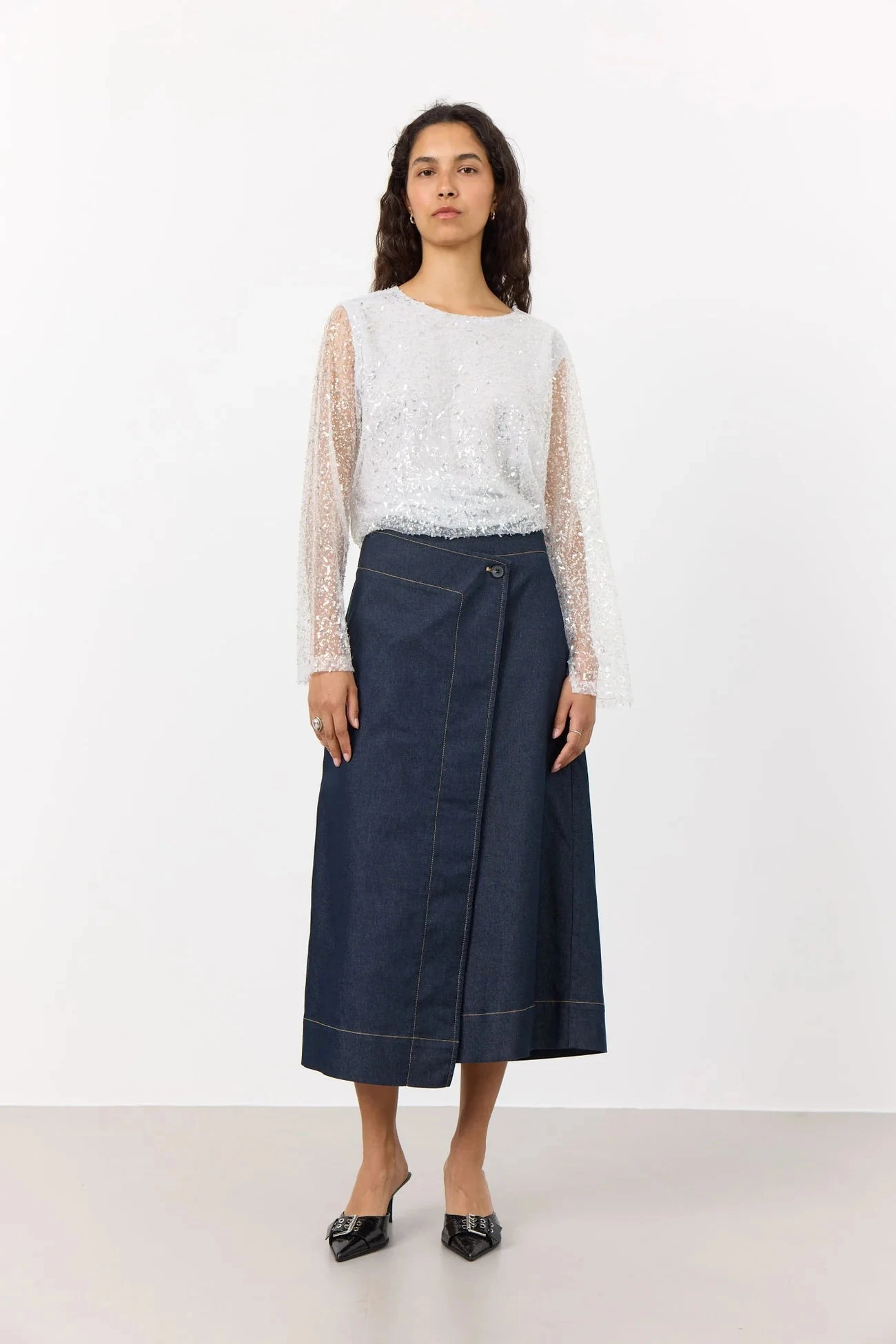 Levete Room Imporia 2 Blouse - Grey 4 Levete Room Imporia 2 Blouse - Grey - Image 2