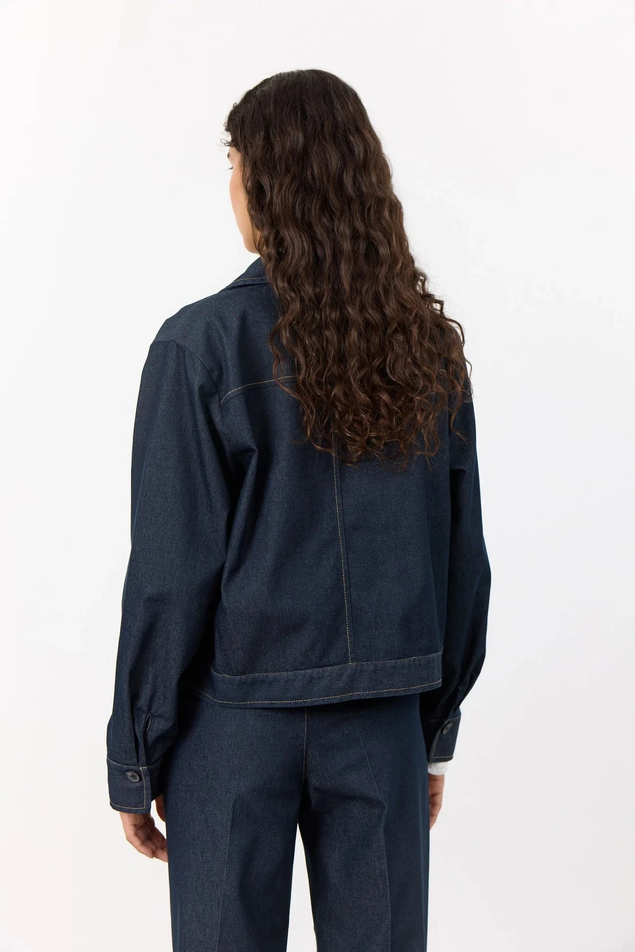 Levete Room Inez 2 Jacket - Dark Denim 5 Levete Room Inez 2 Jacket - Dark Denim - Image 3