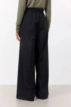 Levete Room Irmelin 1 Trousers - Black 10 Levete Room Irmelin 1 Trousers - Black -Lulu&M 301250 l999 m 04 jpg
