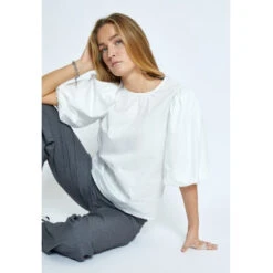 Minus Joa Short Sleeve Blouse - Cloud Dancer 7 Minus Joa Short Sleeve Blouse - Cloud Dancer -Lulu&M 400x400 76359c70cc0b1dc95ad572a84dde1d06