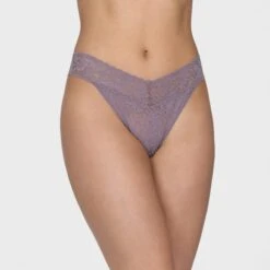 Hanky Panky Signature Lace Original Thong - Dusk