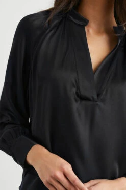 Rails Wynna Top - Black 7 Rails Wynna Top - Black -Lulu&M 78EE69EF EB60 44A9 859D D7995C72E8B2