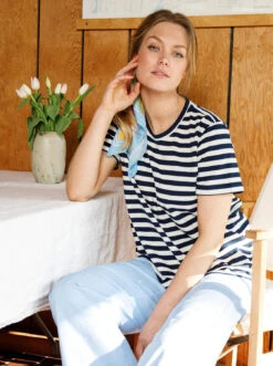 Alternative view of Black Colour Maisy T-Shirt - Navy