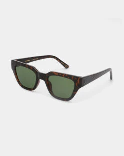 A.Kjaerbede Kaws Sunglasses - Demi-Tortoise 16 A.Kjaerbede Kaws Sunglasses - Demi-Tortoise -Lulu&M A KJAERBEDE KAWS KL2310 DEMI TORTOISE SIDE 960x1200 crop center jpg