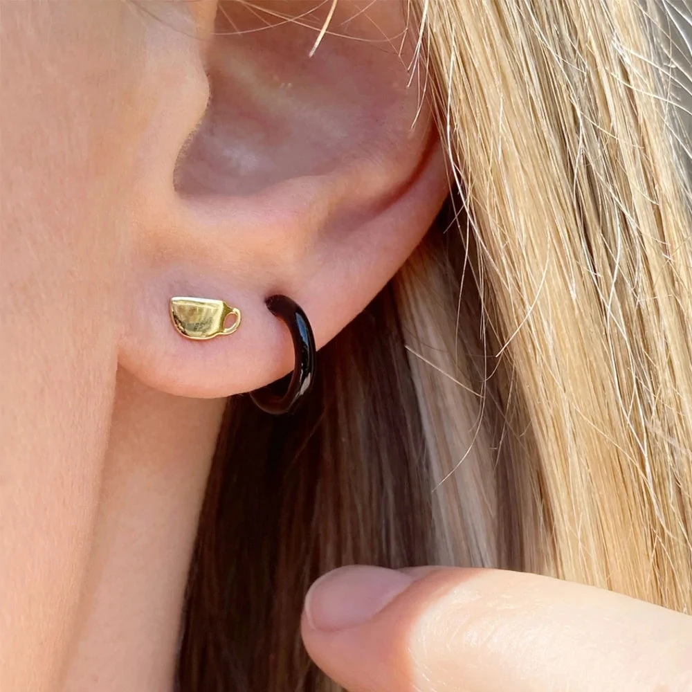 Lulu Copenhagen Date Earring - Gold Plated 5 Lulu Copenhagen Date Earring - Gold Plated - Image 3