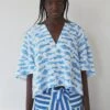 Dr Bloom Fishes Soplo Blouse - Blue 2 Dr Bloom Fishes Soplo Blouse - Blue -Lulu&M DRBLOOM20242530 jpg