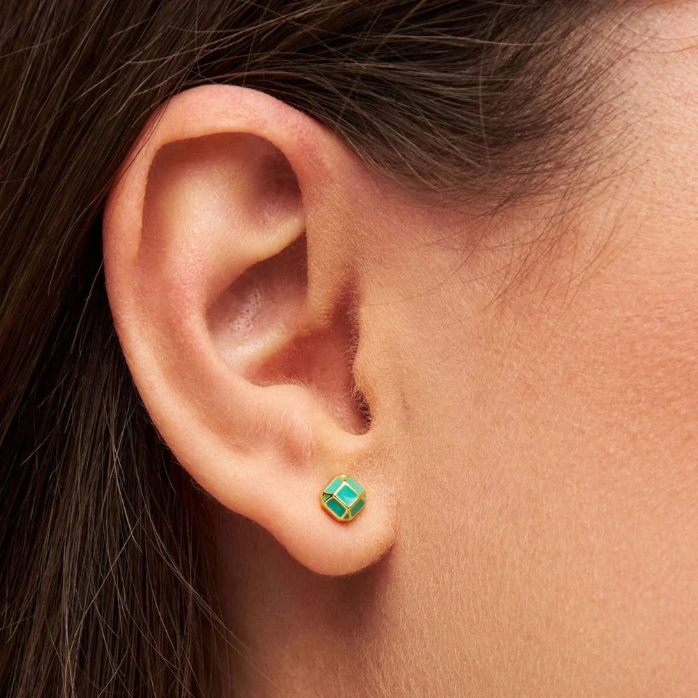 LULU Copenhagen Diamond Small Earring - Gold/Light Green 4 LULU Copenhagen Diamond Small Earring - Gold/Light Green - Image 2