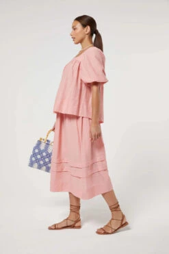 Alternative view of Jovonna Avena Skirt - Pink