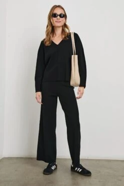 Rails Hollyn Sweater - Black 6 Rails Hollyn Sweater - Black -Lulu&M HOLLYN BLACK 3 d8ca4edf 4e01 4120 a239 54c6b1c517ce 1690x.jpg 2
