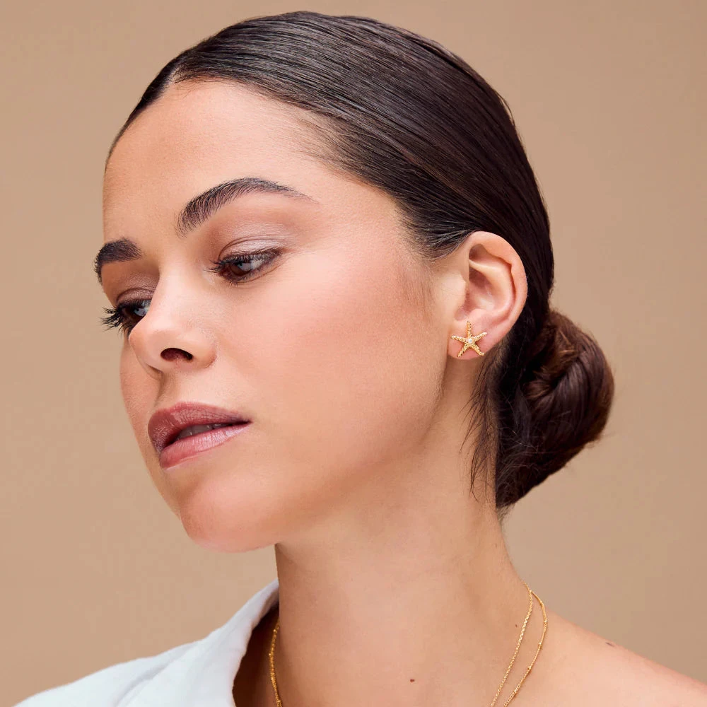 Orelia Starfish & Pearl Stud Earrings - Gold 4 Orelia Starfish & Pearl Stud Earrings - Gold - Image 2