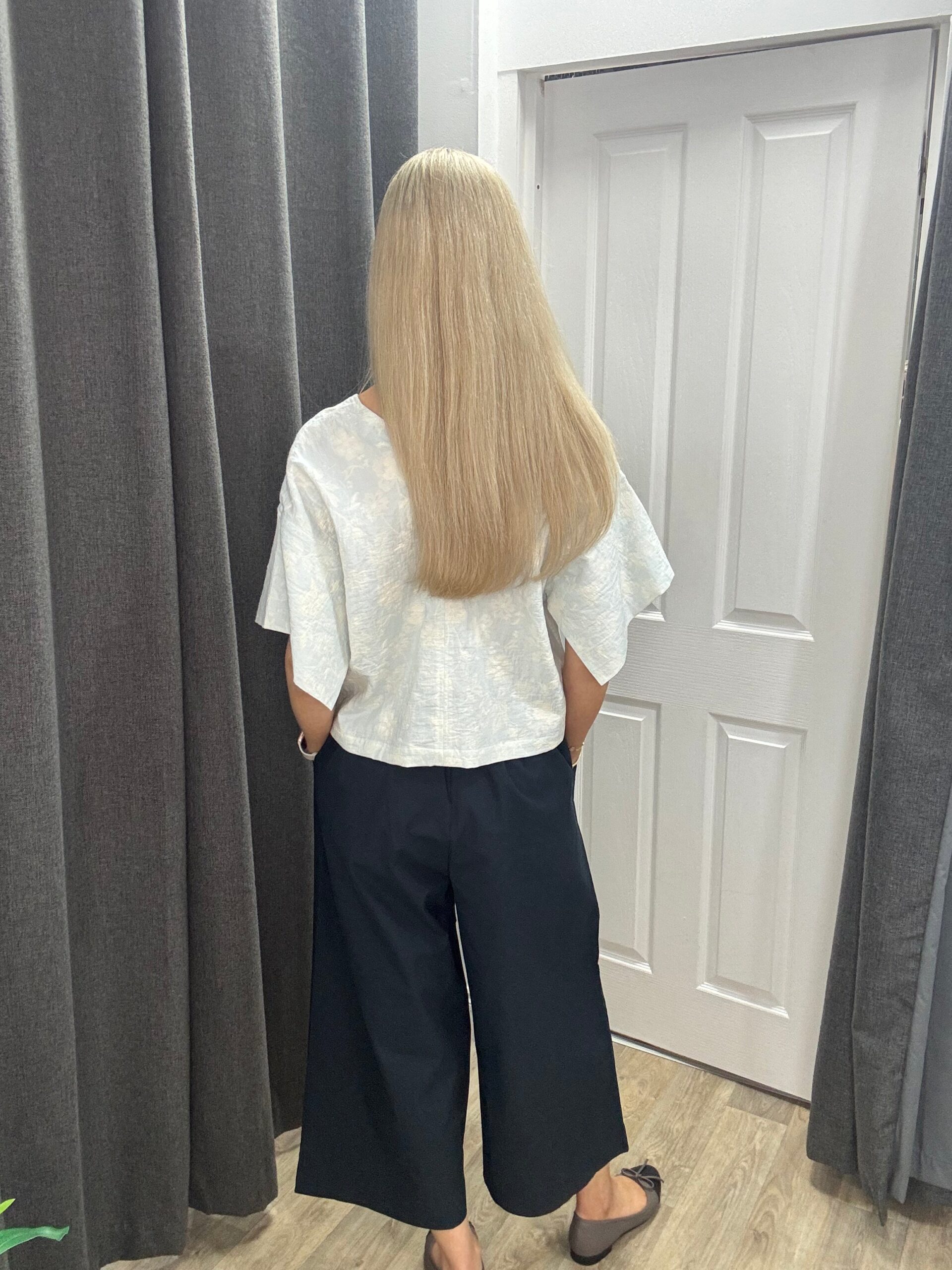 Emin + Paul Cropped Elastic Waist Culottes - Navy 9 Emin + Paul Cropped Elastic Waist Culottes - Navy - Image 7