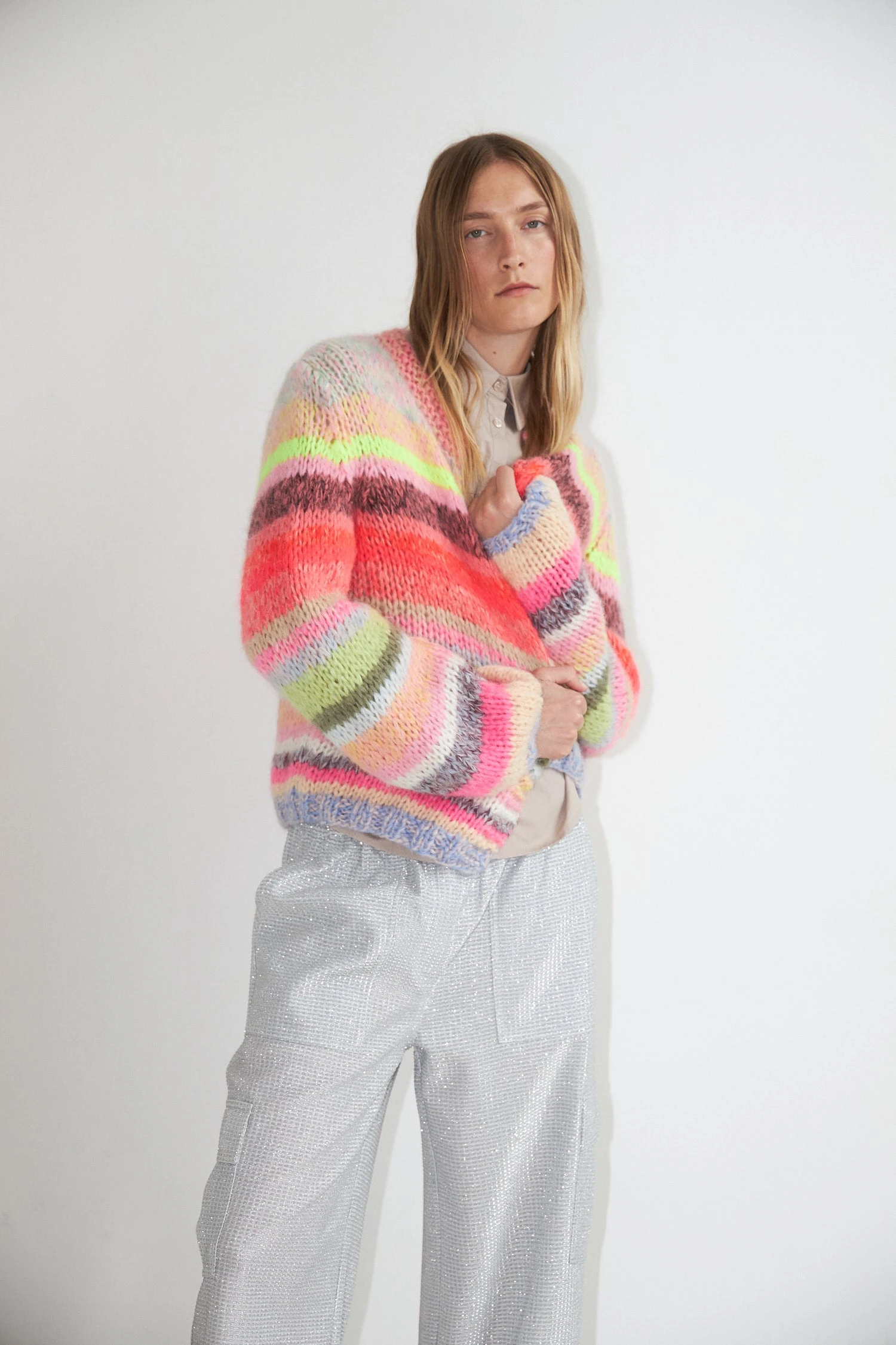 Dawn X Dare Gabi Cardigan - Bold Multi 4 Dawn X Dare Gabi Cardigan - Bold Multi - Image 2