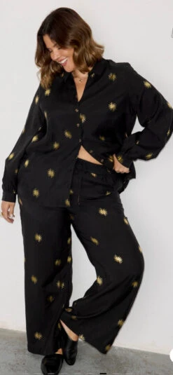 Never Fully Dressed Gold Sun Miley Shirt - Black -Lulu&M IMG 4418