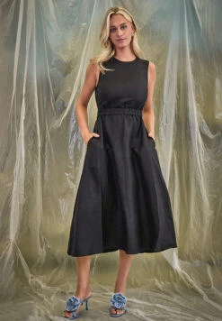 Minus Sabbi Midi Linen Dress - Black