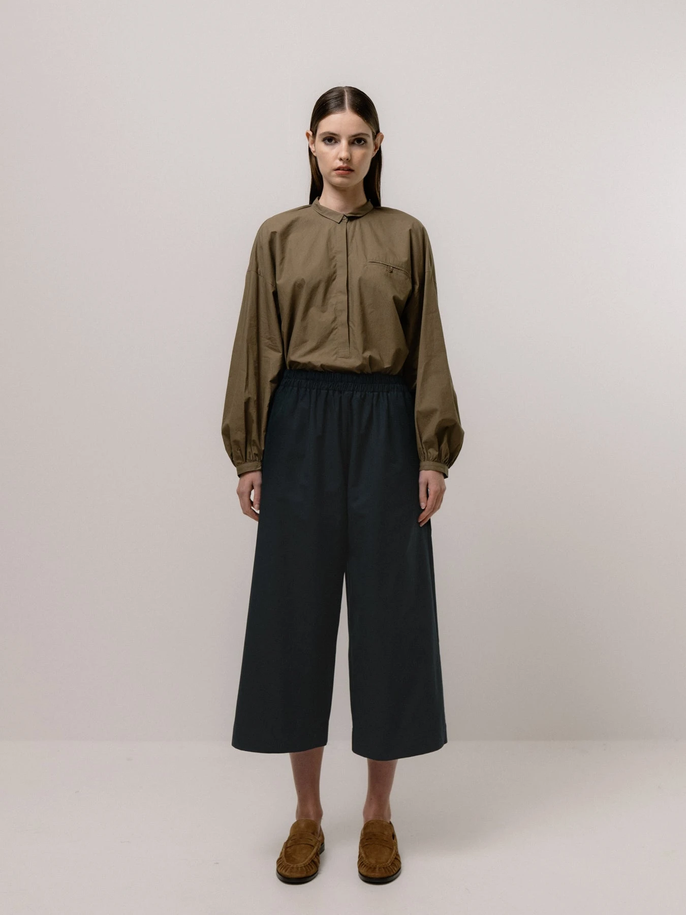 Emin + Paul Cropped Elastic Waist Culottes - Navy 3 Emin + Paul Cropped Elastic Waist Culottes - Navy