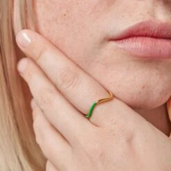 Alternative view of Enamel Copenhagen Sway Ring - Grass Green