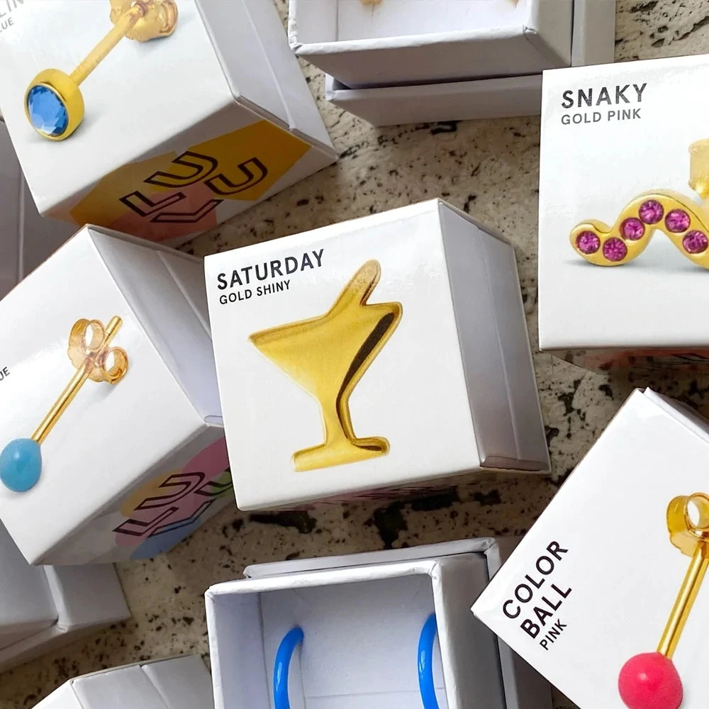 LULU Copenhagen Saturday Earring - Gold Plated 4 LULU Copenhagen Saturday Earring - Gold Plated - Image 2