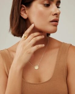 Alternative view of Anna Beck Classic Dotted Band Ring - Gold Silver