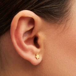 Alternative view of LULU Copenhagen Star Earring - Gold