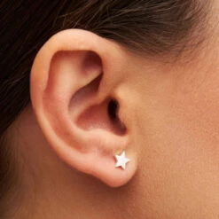 Alternative view of LULU Copenhagen Star Earring - Silver