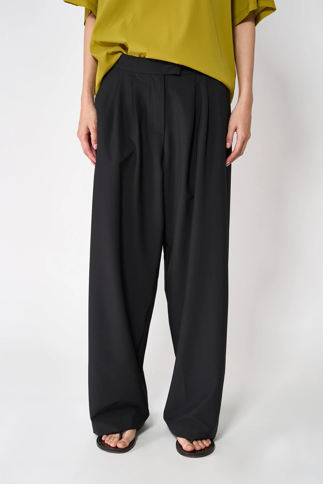 Tanta Huab Trouser - Black 5 Tanta Huab Trouser - Black - Image 3