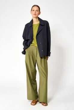 Tanta Niwl Raincoat - Dark Navy 18 Tanta Niwl Raincoat - Dark Navy -Lulu&M T3243 Niwl DarkNavy SS25 1524