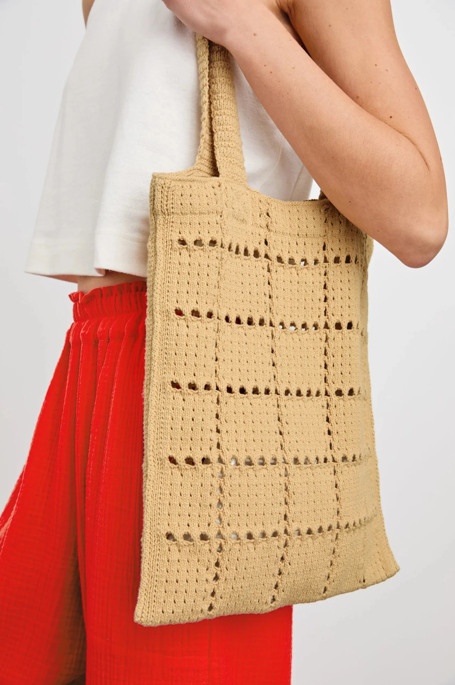 Rails The Crochet Tote Bag - Rattan 5 Rails The Crochet Tote Bag - Rattan - Image 3