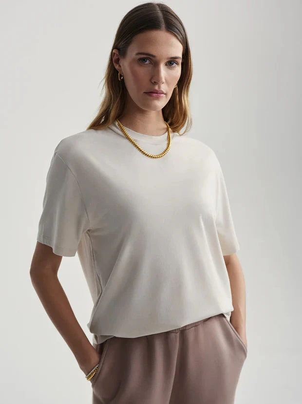 Varley Leighton Boyfriend Tee - Oatmeal 5 Varley Leighton Boyfriend Tee - Oatmeal - Image 3