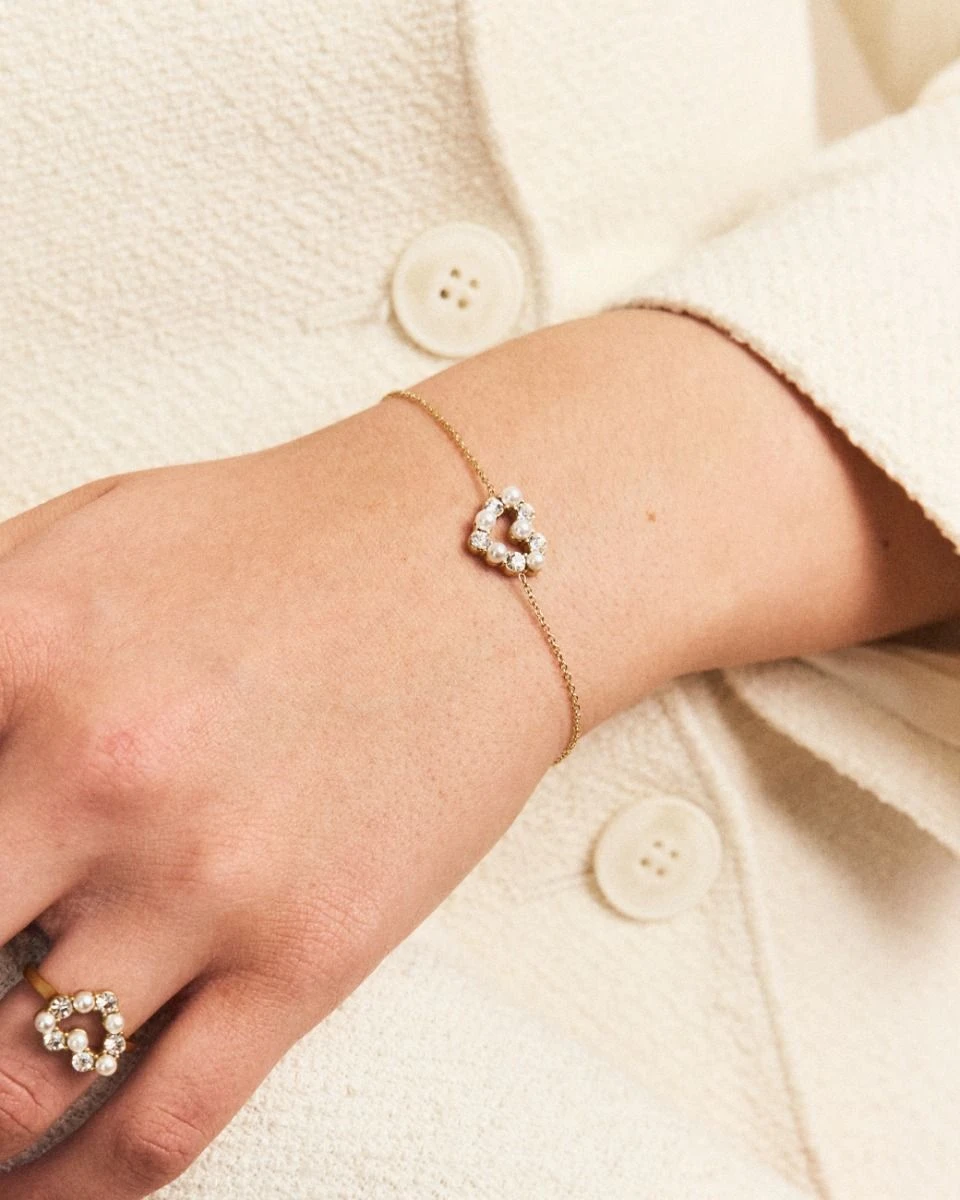 Edblad Affinity Pearl Heart Bracelet - Gold 4 Edblad Affinity Pearl Heart Bracelet - Gold - Image 2