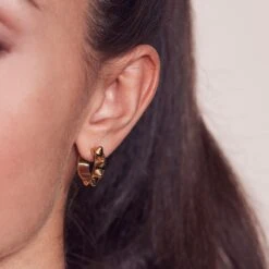 Edblad Peak Creoles Small Earrings - Gold -Lulu&M edblad peak creoles s 110955