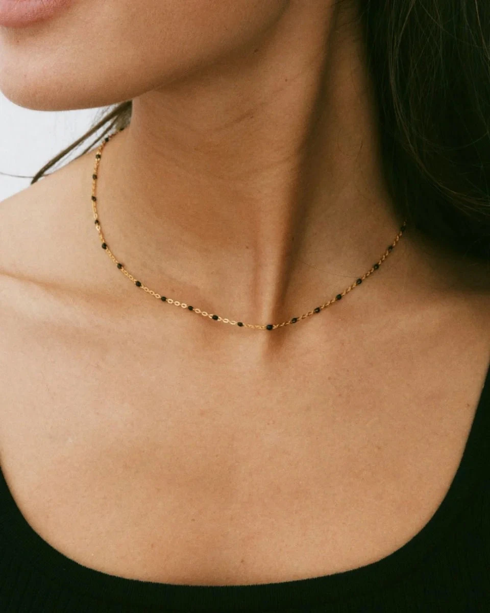 Edblad Perlina Chain Necklace - Black/Gold 4 Edblad Perlina Chain Necklace - Black/Gold - Image 2