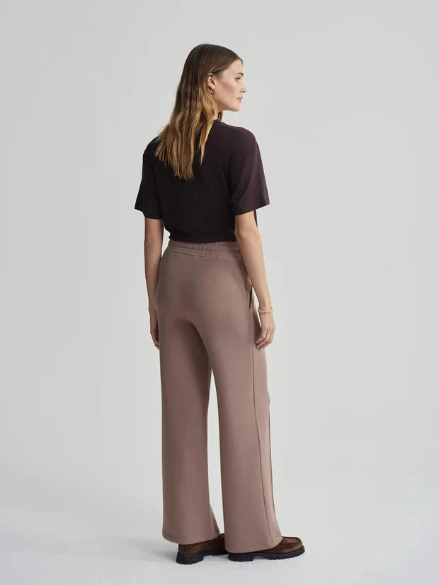 Varley The Wide Leg Pant 30 - Portabella 4 Varley The Wide Leg Pant 30 - Portabella - Image 2