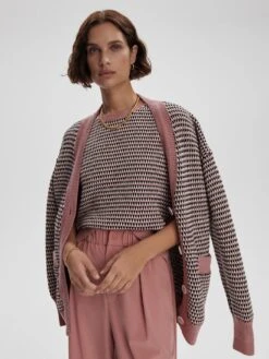 Varley Knowles Textured Knit Vest - Woodrose Multi Stitch -Lulu&M ffc44ddc240475ab5205d741664717be37dab95e VAR02543 KNOWLES TEXTURED KNIT VEST WOODROSE MULTI STITCH 074.jpg 2